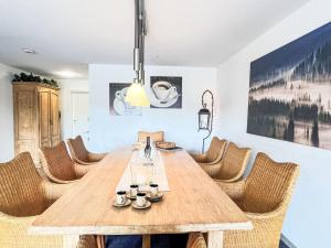 Apartment Schwarzwaldblick VI by Interhome