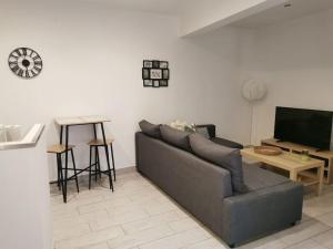 Cozy deux pieces, terrasse, en centre ville