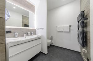 Seeräuber - Stilvolle 4-Zimmer-Wohnung mit Ostbalkon & Platz für 8 Gäste