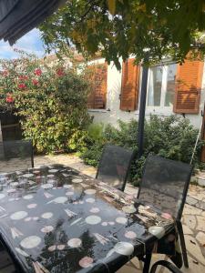 Maisons de vacances St Cyprien belle maison confortable ensoleillee avec jardin : photos des chambres