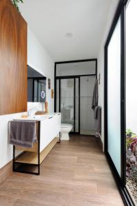 Casa María - Tranquility and Design in the Forest