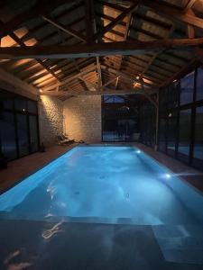 Maisons de vacances Gite Le Studio - Domaine Lassalle Saint-creac : photos des chambres