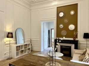 Casa Cēzane - Place de la Comédie, Montpellier