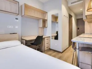 Livensa Living Studios Málaga Feria - 阿尔豪林格朗德