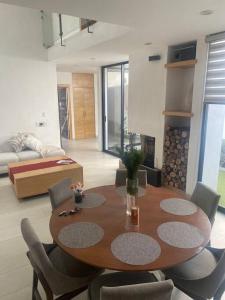 Casa al norte moderna impecable ejecutiva y familiar