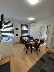 CASA BOX APARTMENT Free garage