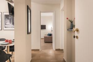 C1 Top Class Apartments, 2 camere delux, max 6 persone distante 15 minuti a piedi da Fontana di Trevi