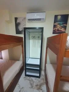 JMC4 Bunks near Alona Beach Bohol - Tawala