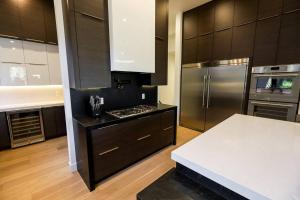 Park city Pines retreat sleeps 22!