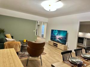 Aurora City View Suite