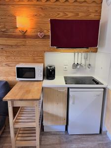 Appartement 6 personnes au pied des pistes - Ecrin des Neiges 205