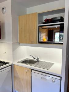 Appartement 6 personnes au pied des pistes - Ecrin des Neiges 205