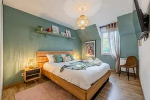 Phantasia by Kleidos, 10 min de Disney! Jolie Maison Familiale 6P, 2 chambres, Terrasse, Parking - Coutevroult