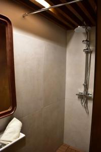 Grand Arcanum Apartment 2 - Comfortable and Elegant