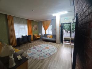 Happy Accomation Houses 192mt to Harbour no6