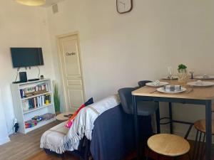 Le Jean Perrot rent4night grenoble - 3hvězdičkové hotely ve městě Grenoble