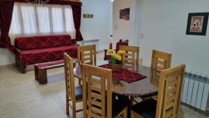 Cabaña con Piscina Cubierta