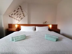 Domstadt Apartments - Schkopau