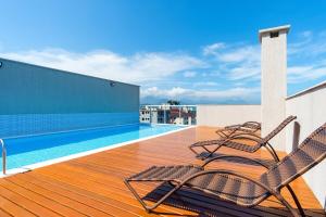 BHU 23 - Home - Ciro · BH23: NOVO E BEM DECORADO NO CORAÇÃO DE UBATUBA