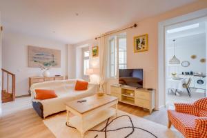 Maisons de vacances Entre Vignes et Roses Wifi-Terrasse : photos des chambres