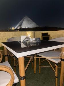 SEQUOIA Pyramids View