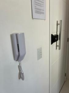 Ap 203 - Mônaco Residence - rua na Beira da Praia - Não aceita pet