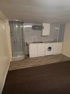 Indiana joes - 利明顿温泉