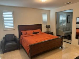 Elegant Retreat with Private Luxurious Gen Suite