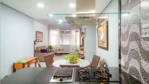 Copacabana - Edificio a beira mar 3 quartos