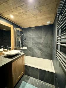 Résidence Le Manaka - Appartement de standing spacieux pour 6 personnes MAE-4421