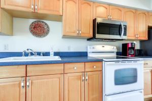 Oceanside Beachfront Fort Pierce Retreat