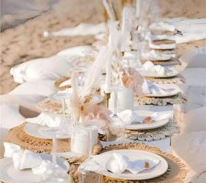 Private Jungle Home Sorrounded By Two Creeks