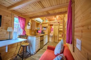 Mt Hood Tiny House Village