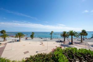 06K1 - Front of the sea-renovated-terraceparking