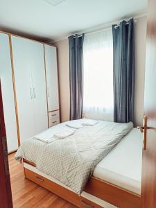 Apartman Đul - 3hvězdičkové hotely ve městě Mladenovac