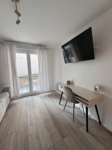 Charmant Studio avec Balcon