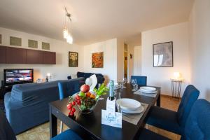 Santiago Home - Happy Rentals
