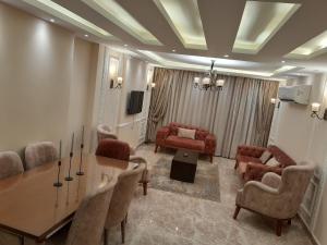 ميدان مسجد الصحابة الدقى متاحة من يوم 15