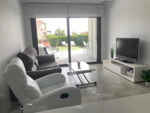 Ocean View Beach Apartment Arenales del Sol