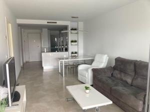 Ocean View Beach Apartment Arenales del Sol