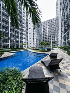 Evergreen suite- 1 bed 1 sofa bed, light sync TV