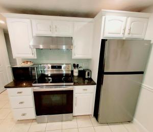 Cozy house, close to downtown Danvers