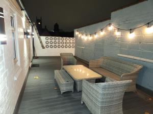 Centre Apartment - Sleeps 2 & Roof Top Hot Tub