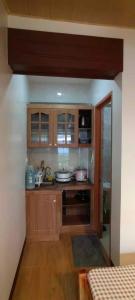 ELyns Guesthouse -Studio Unit -Family Room with WIFI, Netflix, parking space