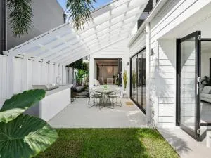 Cylinders Coastal Deluxe - Casuarina