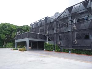The Nest Hotel