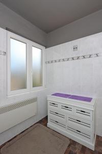 Family friendly house with a swimming pool nska, Krk - 23499