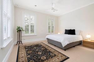 Bellisle - 1880s period home in Central Albury