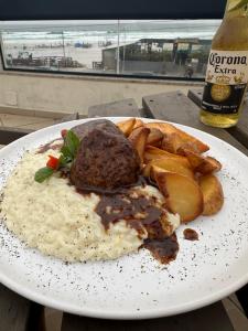 Varandas ao mar loft 302 Praia Grande