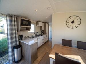 Well-maintained chalet with terrace